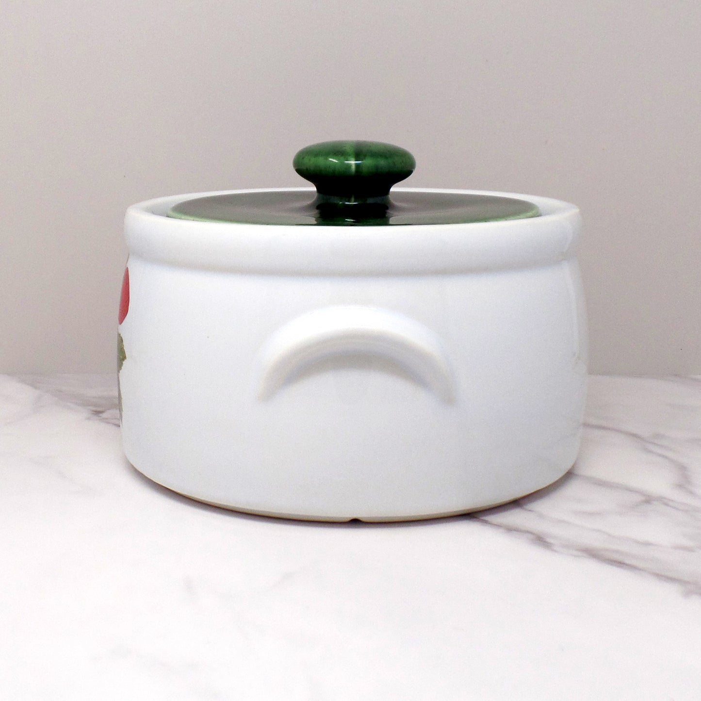 Vintage McCoy Strawberry Country Ceramic Bean Pot (#1421) (1980s)