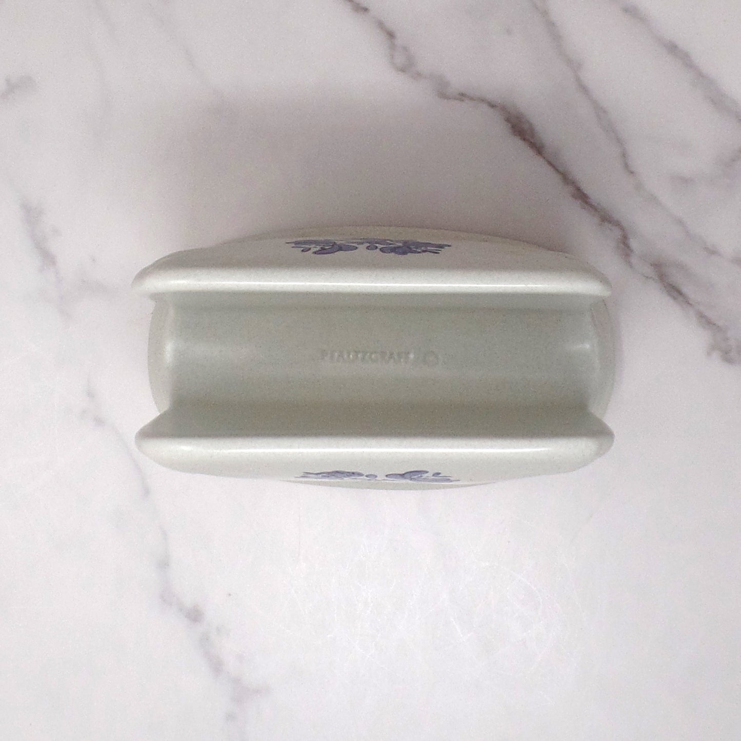 Vintage Ceramic Pfaltzgraff Yorktowne Basketweave Napkin Holder (1980s-90s)