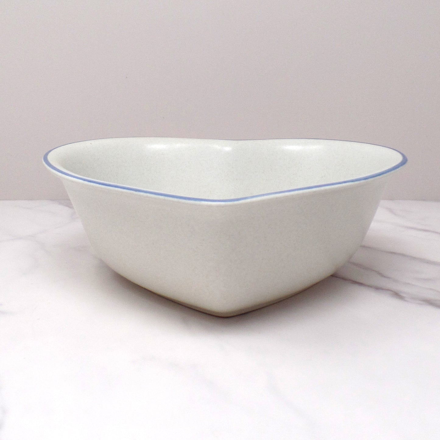 Vintage Ceramic Pfaltzgraff Yorktowne 8" Heart Bowl (1980s-90s)