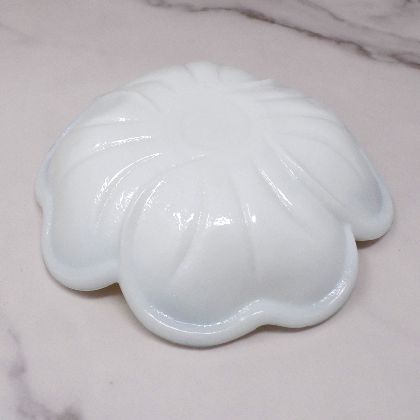Vintage Milk Glass Dogwood Flower Ashtray / Trinket Dish