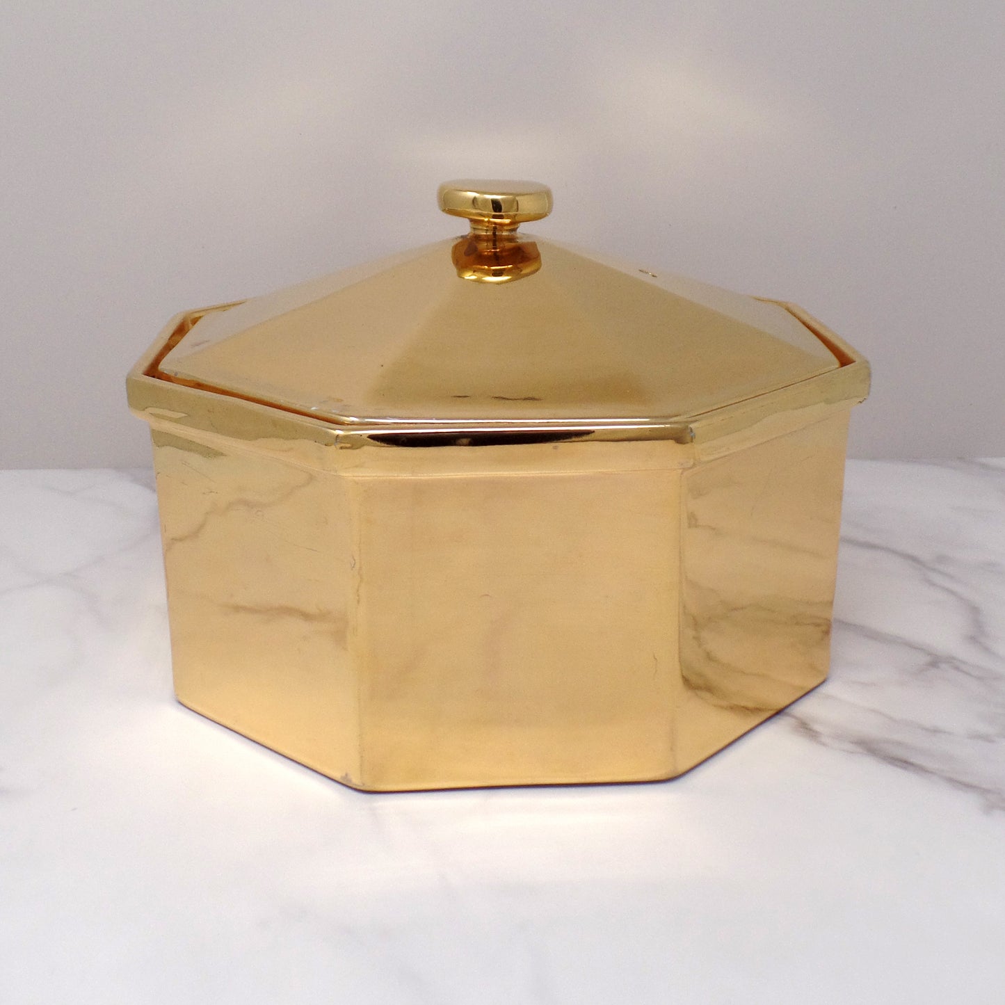 Vintage Hall Golden Glo Octagonal Lidded Casserole Dish, 22 Carat Gold Finish (1960s)