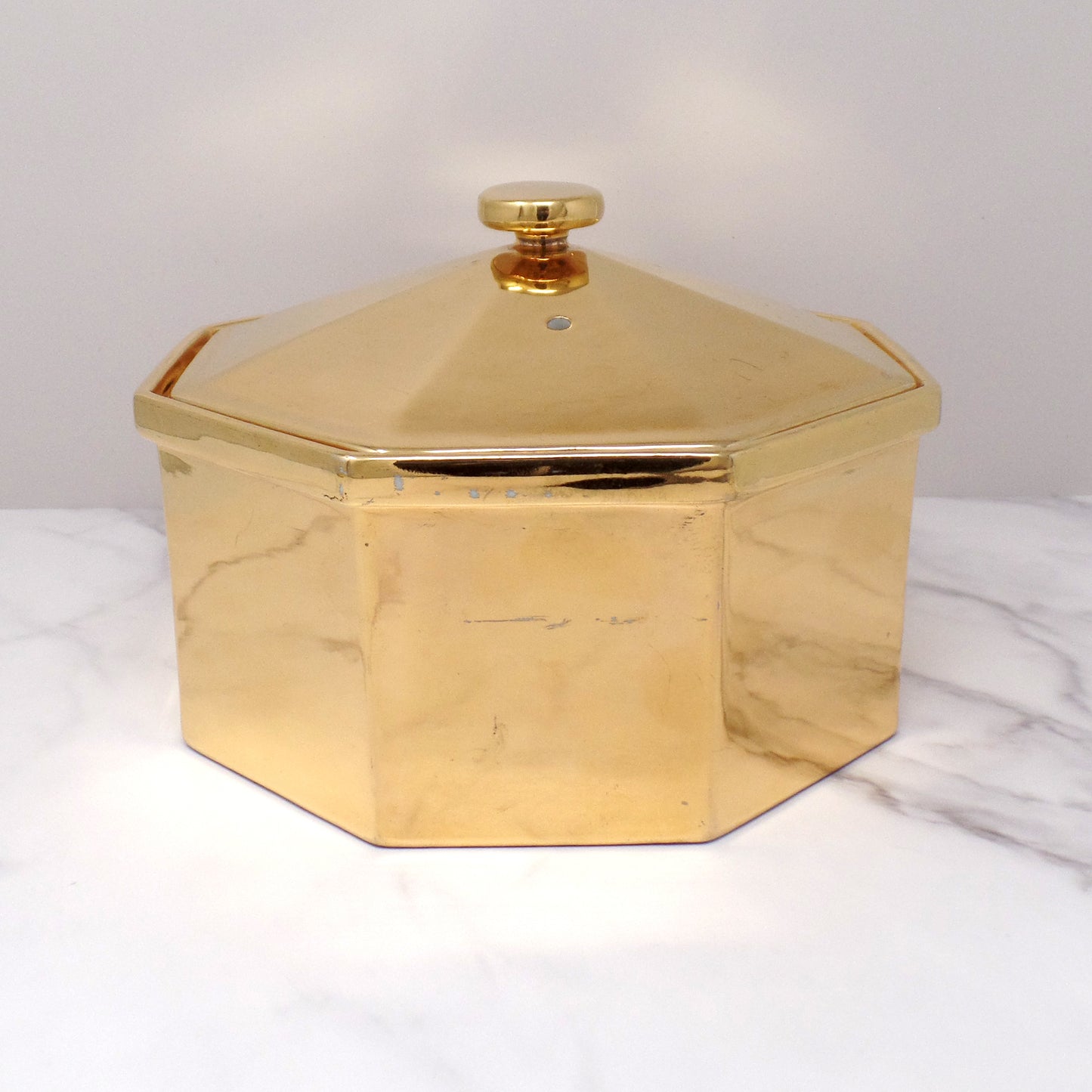 Vintage Hall Golden Glo Octagonal Lidded Casserole Dish, 22 Carat Gold Finish (1960s)