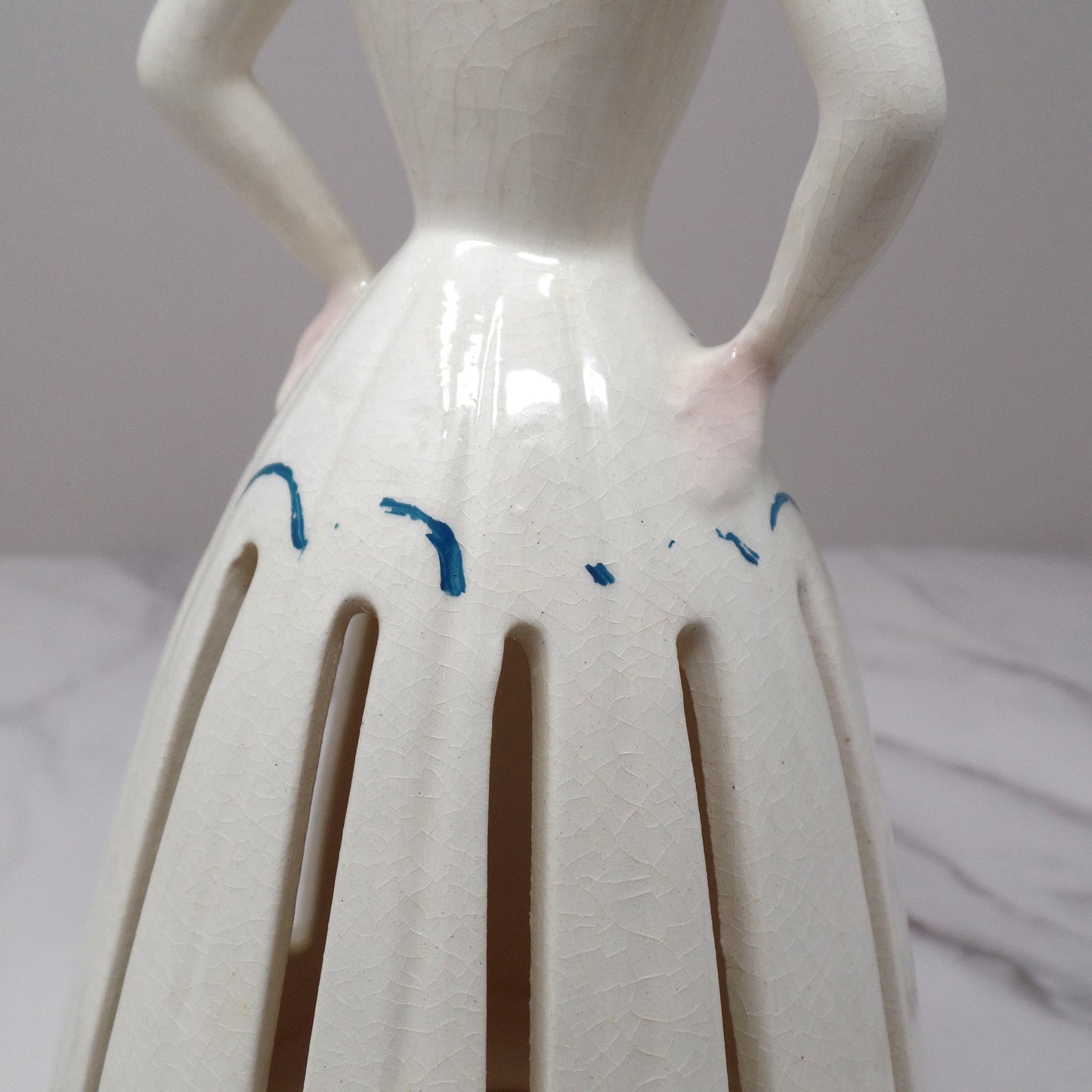 Vintage Ceramic Napkin Girl (1950s)