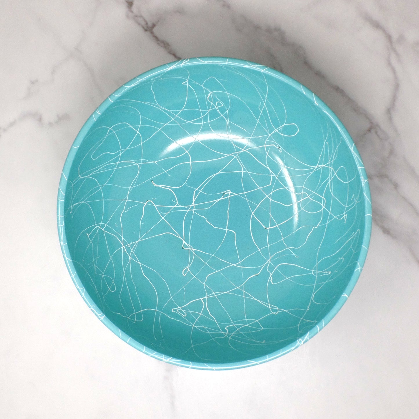Vintage Hazel Atlas Glass Serving or Mixing Bowl, Turquoise with White “Spaghetti” Drizzle (1950s)