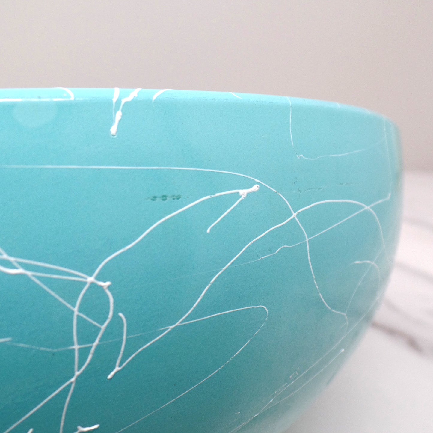 Vintage Hazel Atlas Glass Serving or Mixing Bowl, Turquoise with White “Spaghetti” Drizzle (1950s)