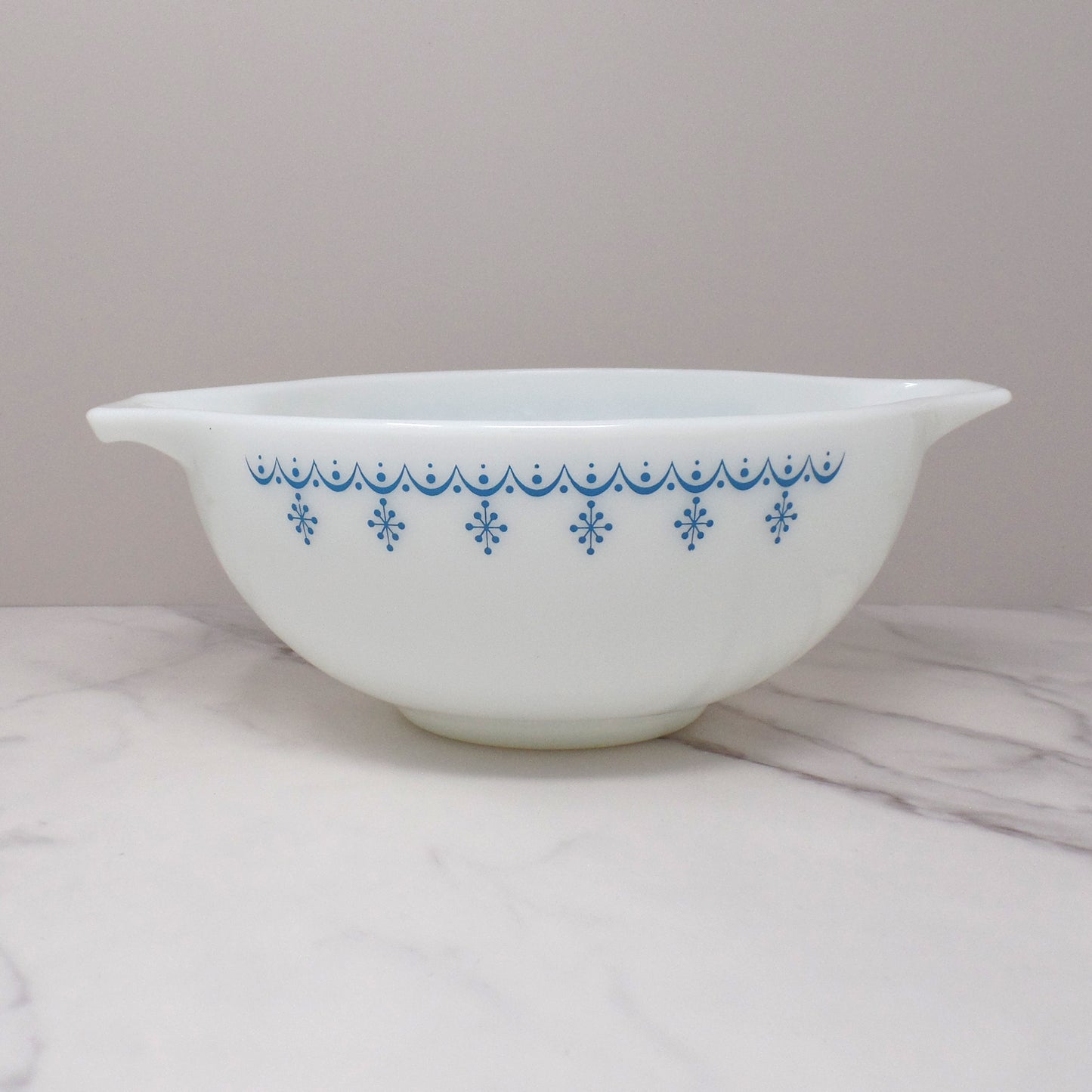 Vintage Pyrex Full Set of Four Cinderella Nesting Mixing Bowls, Snowflake Blue (441, 442, 443, 444) (1950s-1960s)