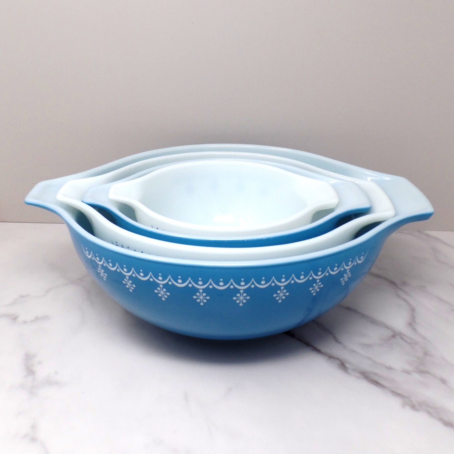 Vintage Pyrex Full Set of Four Cinderella Nesting Mixing Bowls, Snowflake Blue (441, 442, 443, 444) (1950s-1960s)