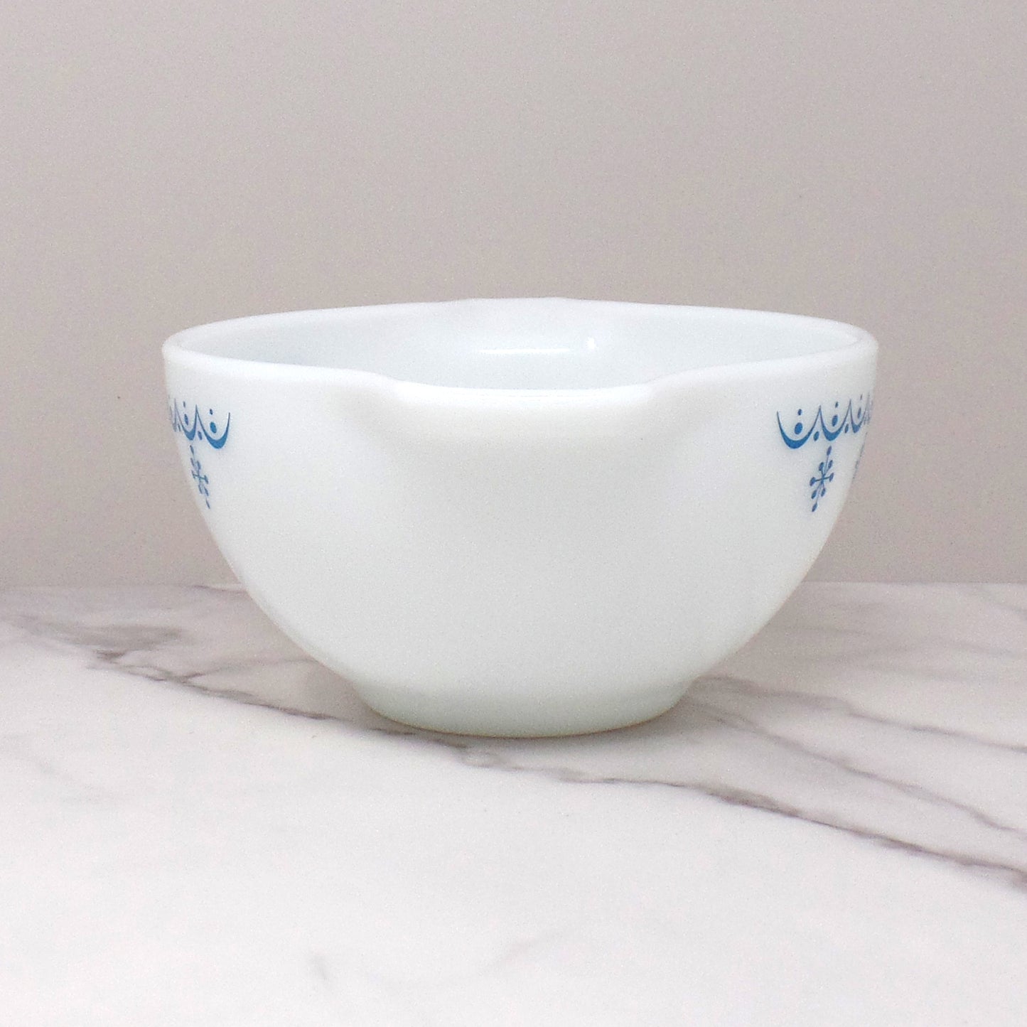 Vintage Pyrex Full Set of Four Cinderella Nesting Mixing Bowls, Snowflake Blue (441, 442, 443, 444) (1950s-1960s)