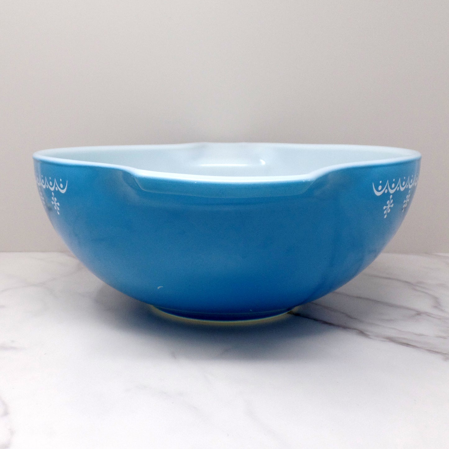 Vintage Pyrex Full Set of Four Cinderella Nesting Mixing Bowls, Snowflake Blue (441, 442, 443, 444) (1950s-1960s)