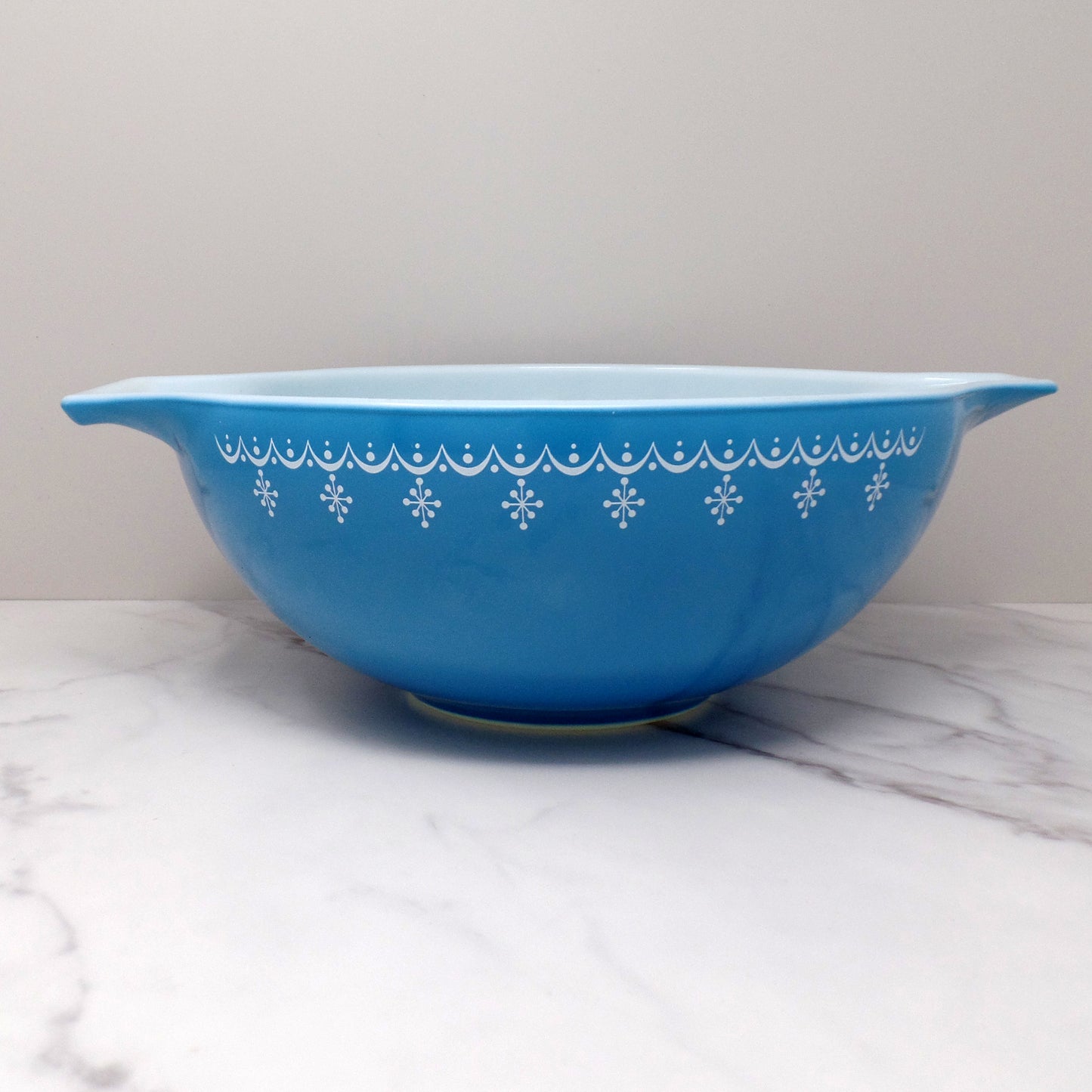 Vintage Pyrex Full Set of Four Cinderella Nesting Mixing Bowls, Snowflake Blue (441, 442, 443, 444) (1950s-1960s)