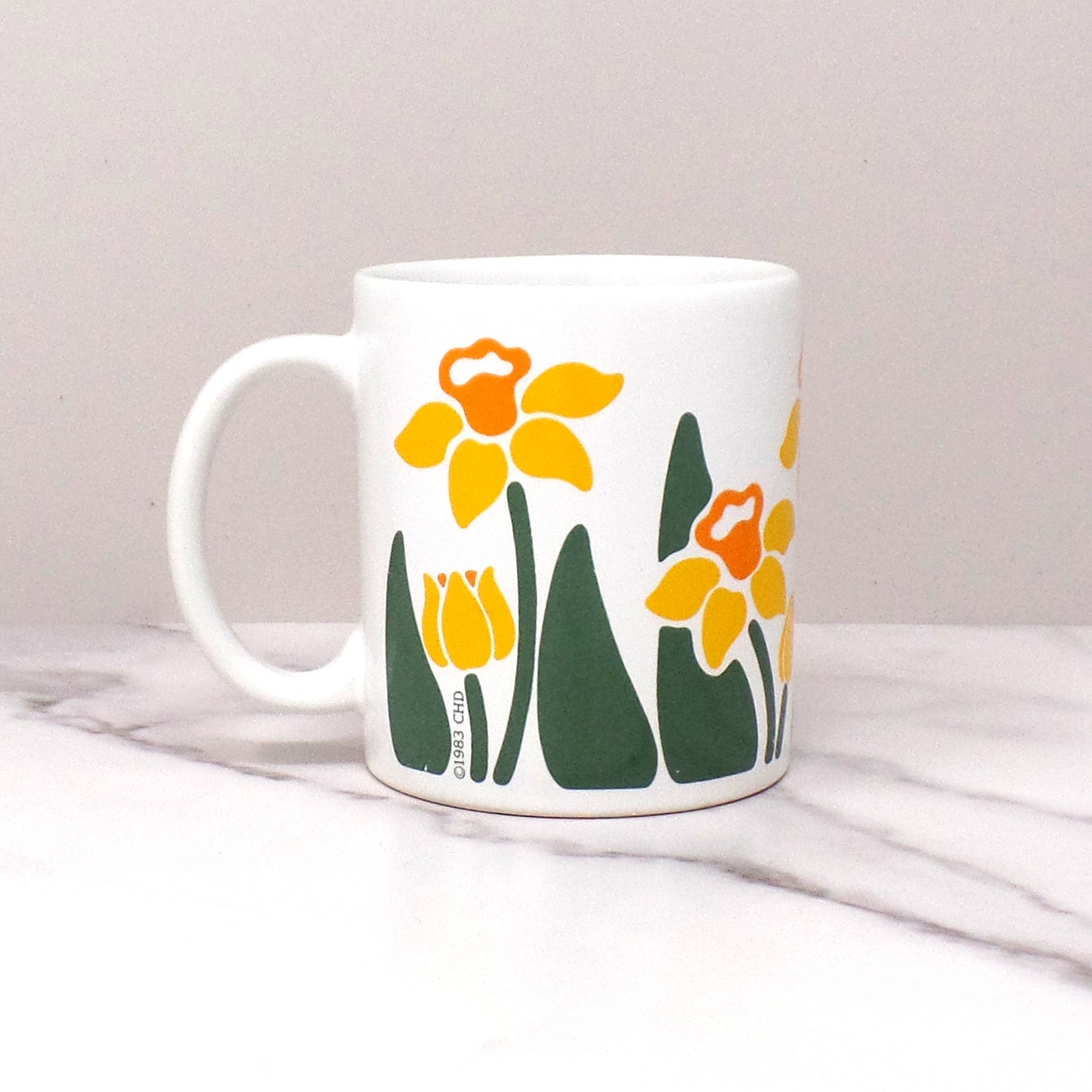 Vintage Nina Daffodil Mug, 12 oz (1983)