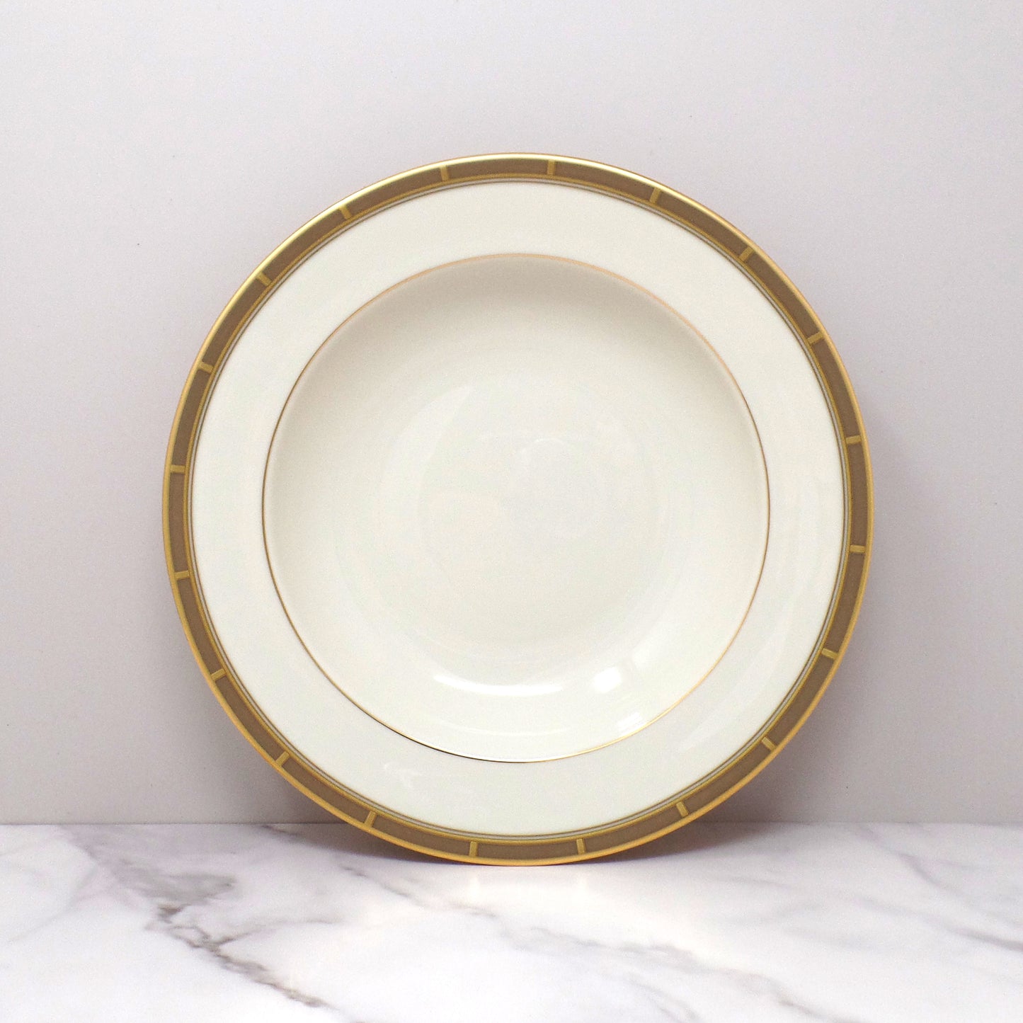 Vintage Lenox Bone China Desert Vista 9" Rimmed Soup / Pasta Bowl (2005-2008)