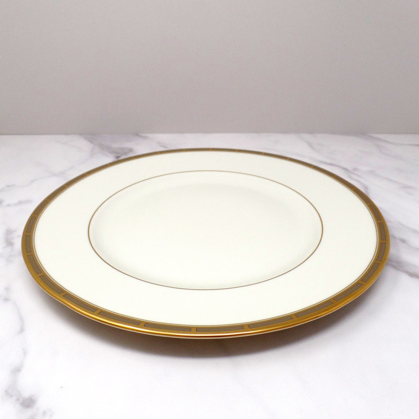 Vintage Lenox Bone China Desert Vista Dinner Plate (2005-2008)