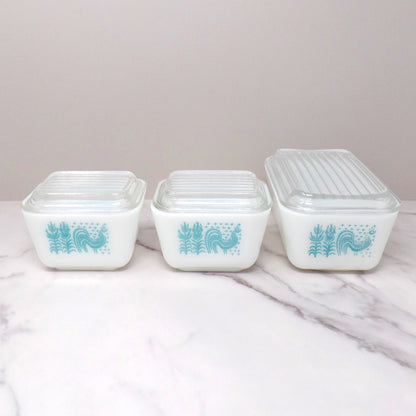 Vintage Pyrex Refrigerator Dishes with Lids, Butterprint - Set of 3: 2 of 1 1/2 c (501) and 1 of 1 1/2 Pint (502) (1957-68)