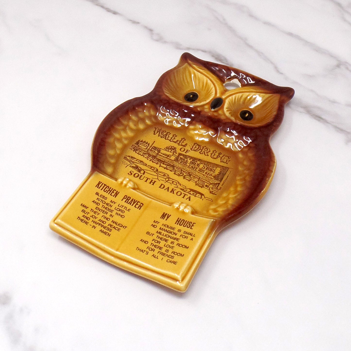 Vintage Ceramic Owl Kitchen Wall Hanging / Spoon Rest - Wall Drug of South Dakota (1970s)