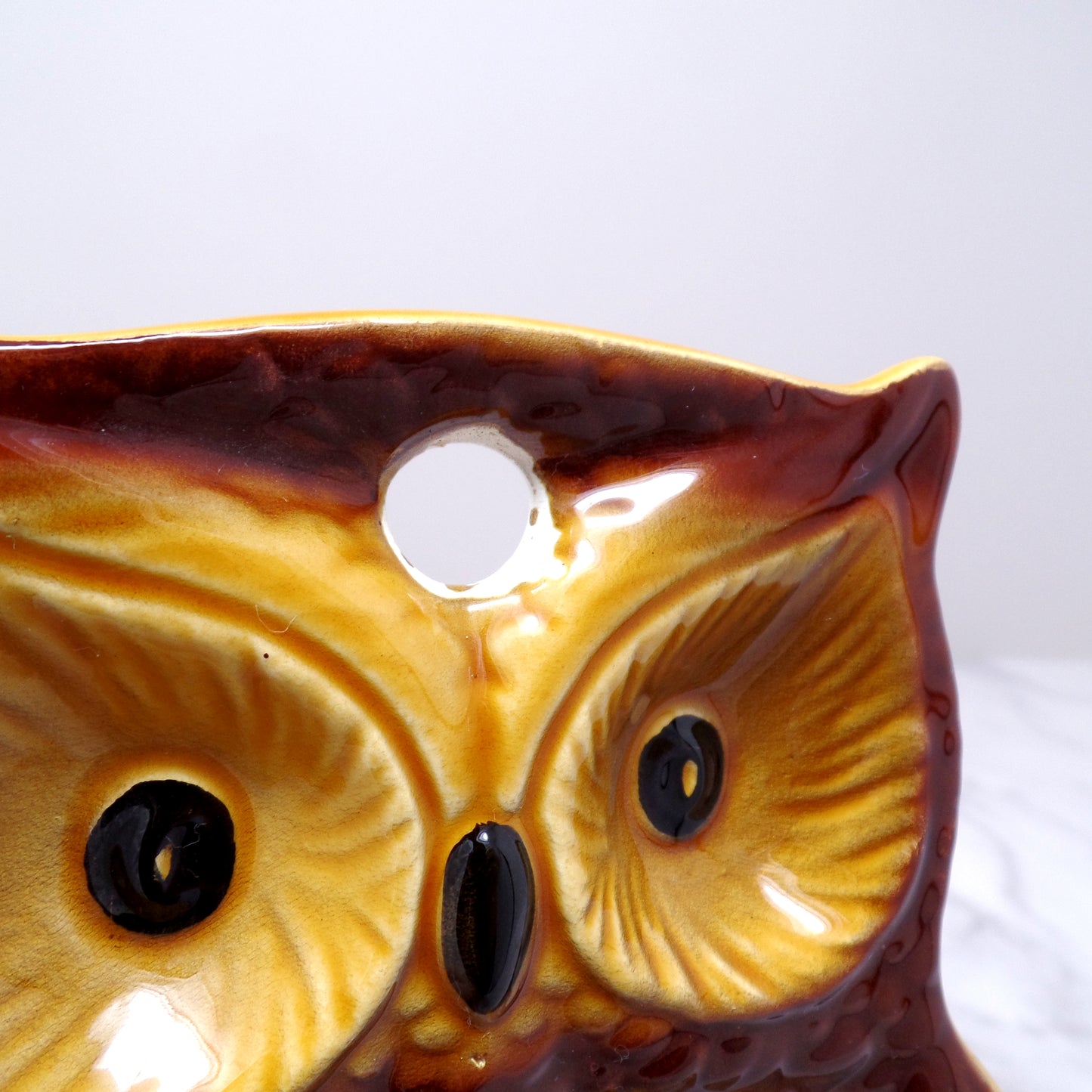 Vintage Ceramic Owl Kitchen Wall Hanging / Spoon Rest - Wall Drug of South Dakota (1970s)