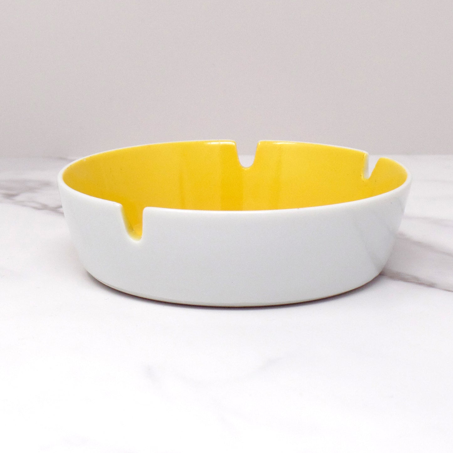 Vintage Ceramic Ashtray - Mod Yellow and White Concentric Circles (1960s)