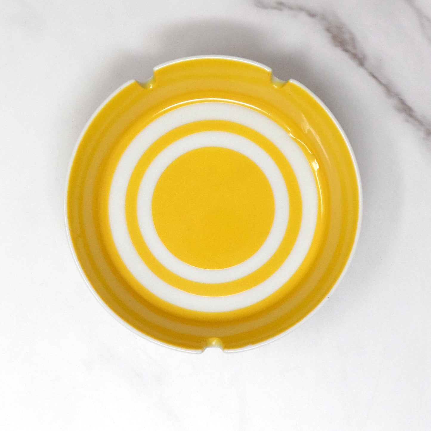 Vintage Ceramic Ashtray - Mod Yellow and White Concentric Circles (1960s)