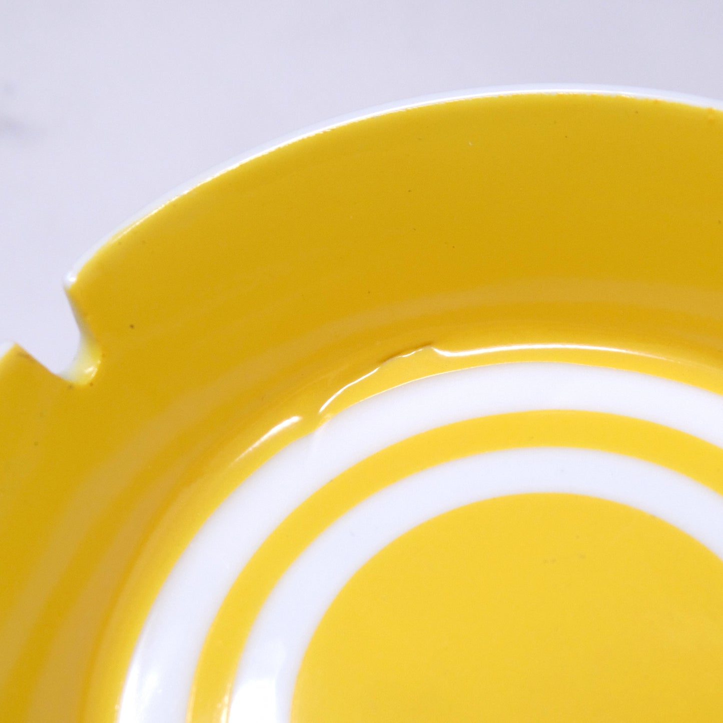 Vintage Ceramic Ashtray - Mod Yellow and White Concentric Circles (1960s)