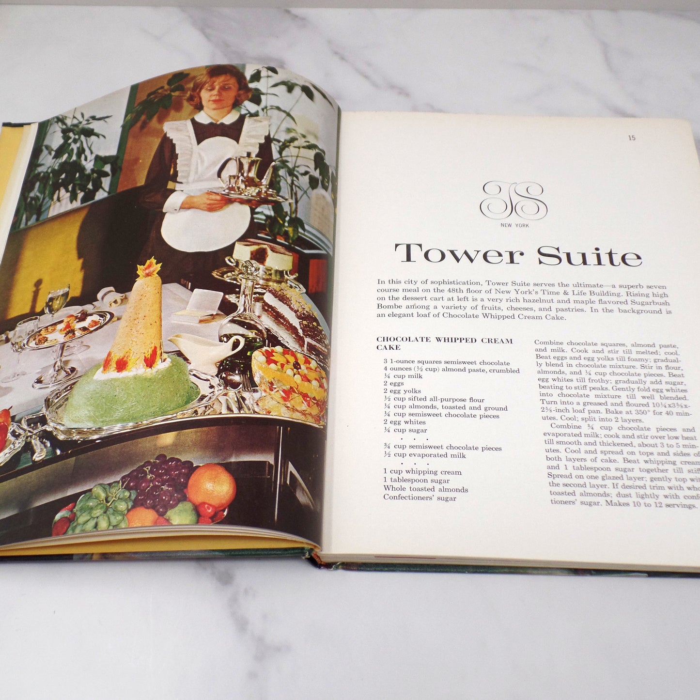 Vintage Cookbook - Better Homes & Gardens Famous Foods from Famous Places (1964)