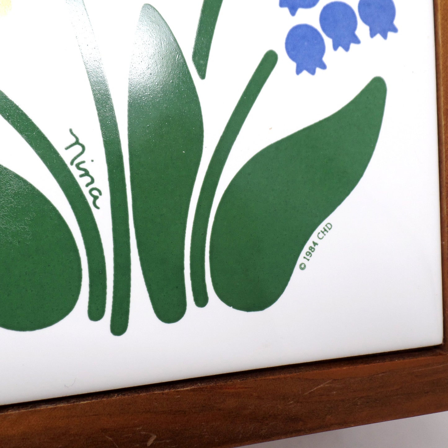 Vintage Nina Floral Trivet / Wall Hanging, Ceramic and Wood, CHD (1984)