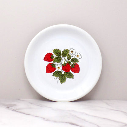 Vintage McCoy Strawberry Country Ceramic Small Dessert / Bread Plate, 7 1/2" (1980s)