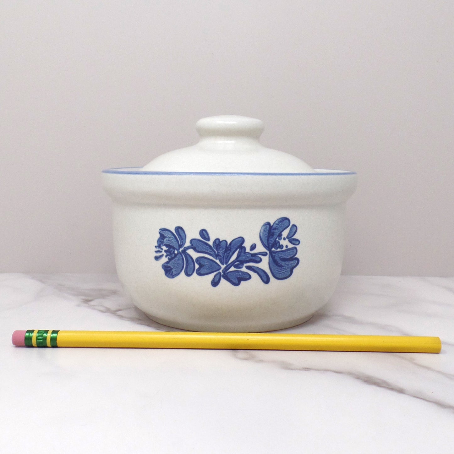 Vintage Ceramic Pfaltzgraff Yorktowne Small Lidded Canister (1980s-90s)