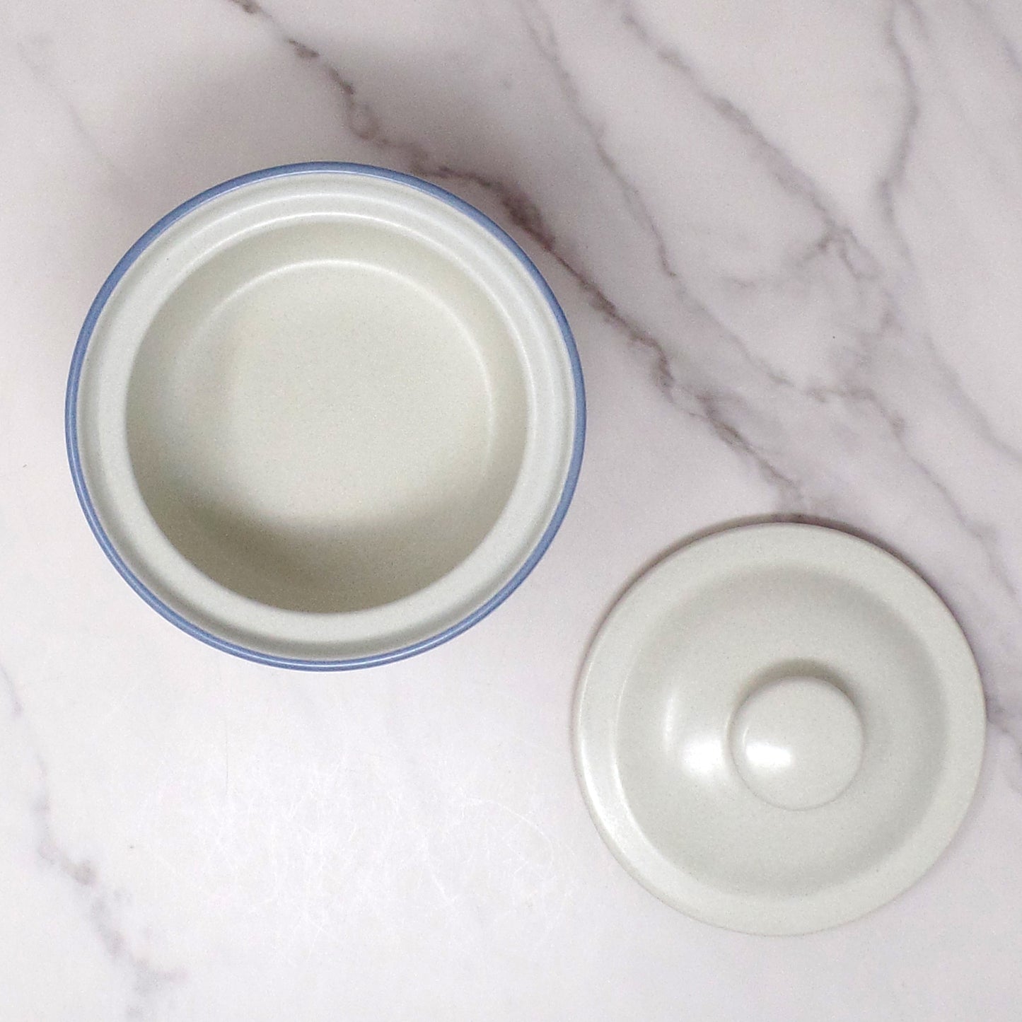 Vintage Ceramic Pfaltzgraff Yorktowne Small Lidded Canister (1980s-90s)