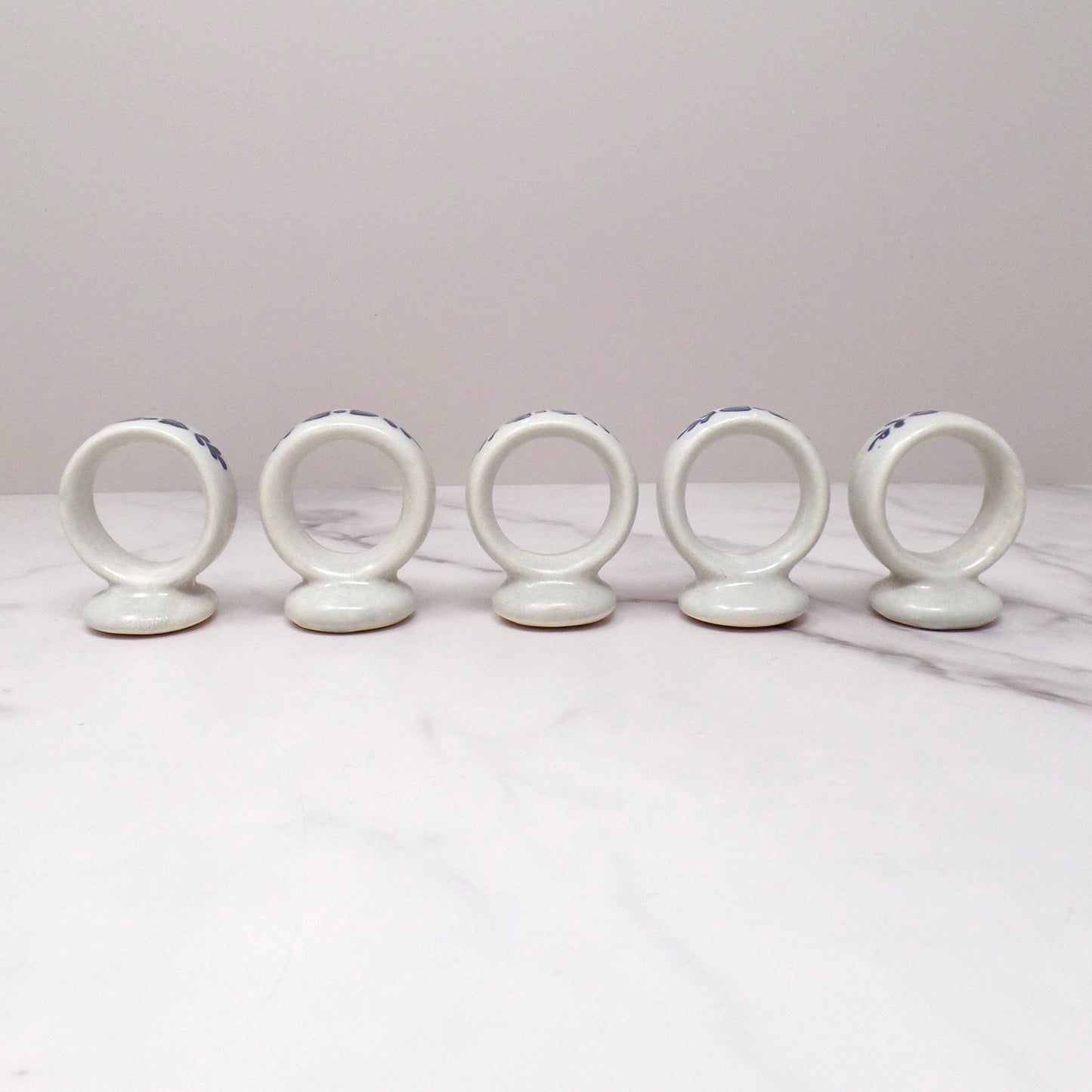 Vintage Ceramic Pfaltzgraff Yorktowne Napkin Rings, set of 5 (1980s-90s)
