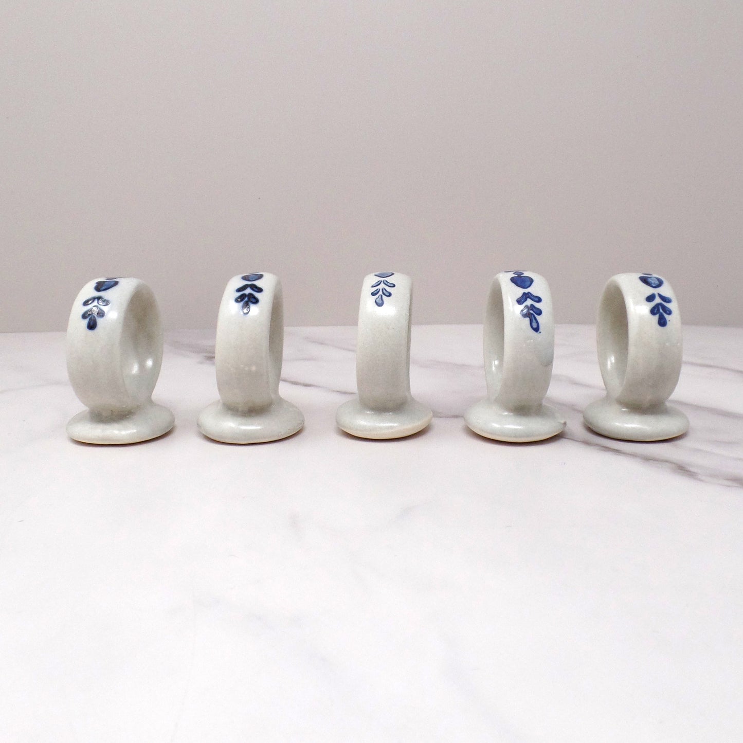Vintage Ceramic Pfaltzgraff Yorktowne Napkin Rings, set of 5 (1980s-90s)