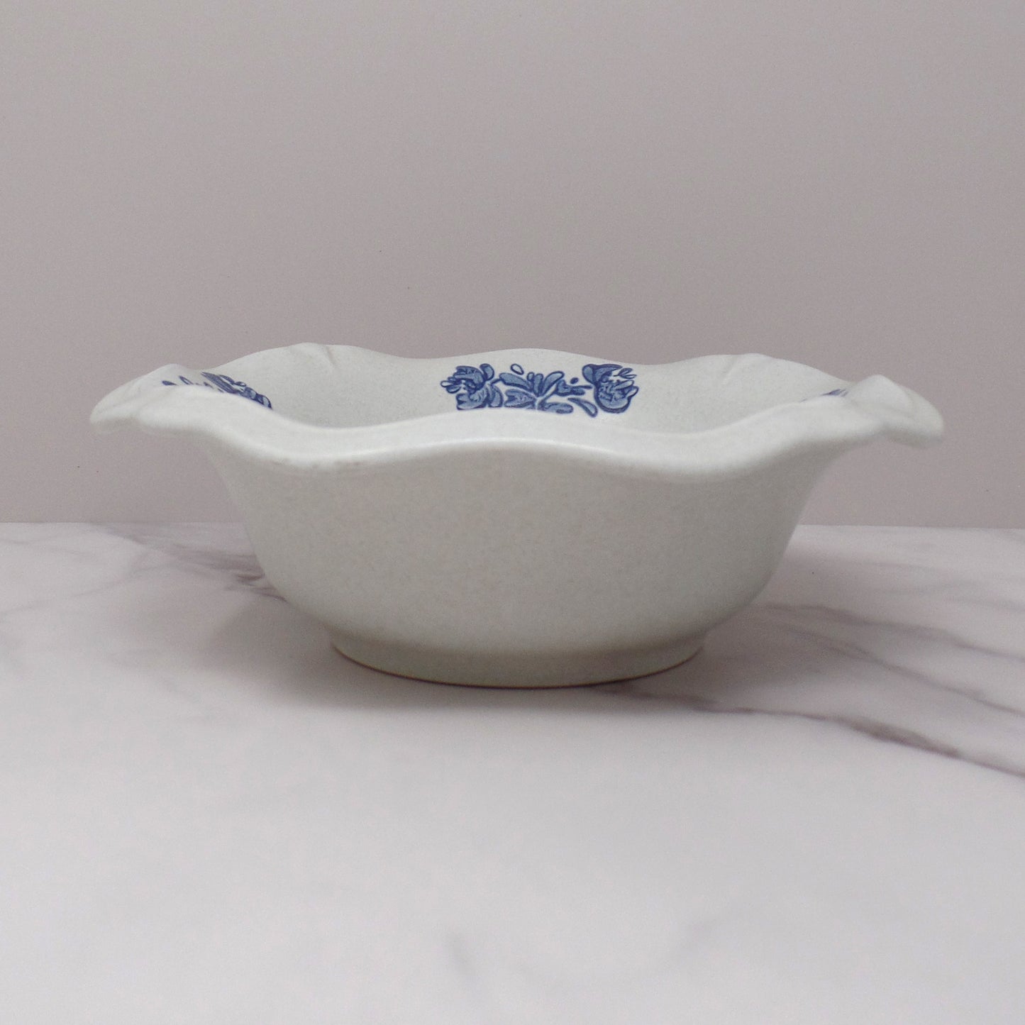 Vintage Ceramic Pfaltzgraff Yorktowne Small Scalloped Edge Serving Bowl (1980s)