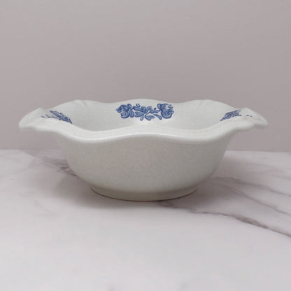 Vintage Ceramic Pfaltzgraff Yorktowne Small Scalloped Edge Serving Bowl (1980s)