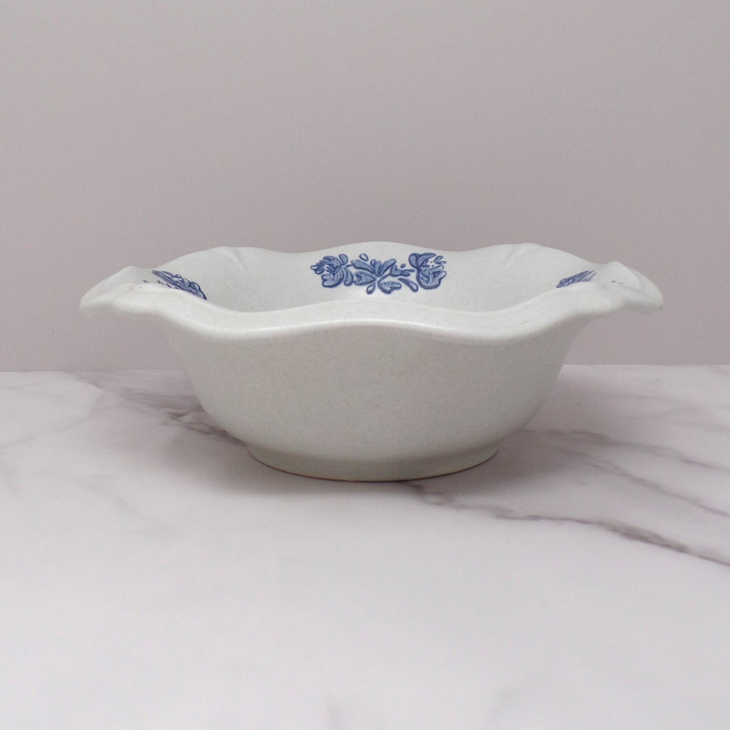 Vintage Ceramic Pfaltzgraff Yorktowne Small Scalloped Edge Serving Bowl (1980s)