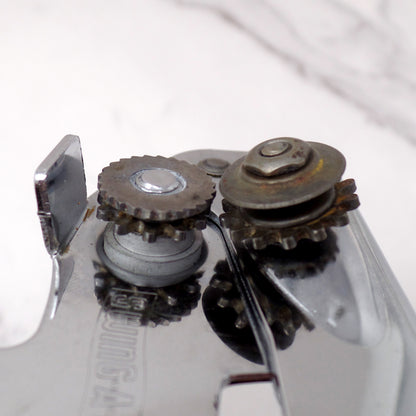 Vintage Swing-A-Way #407 Manual Can Opener with Brown Handles