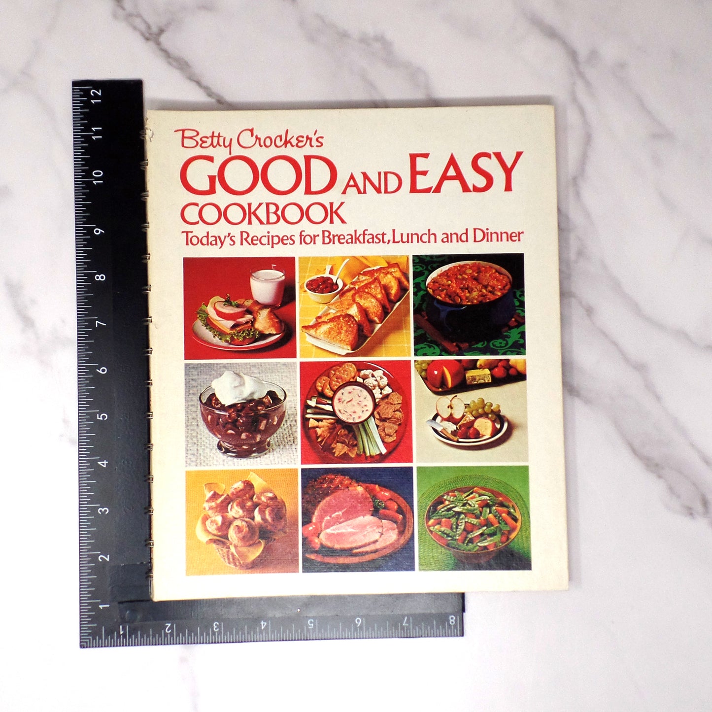 Vintage Betty Crocker's Good and Easy Cookbook (1973)