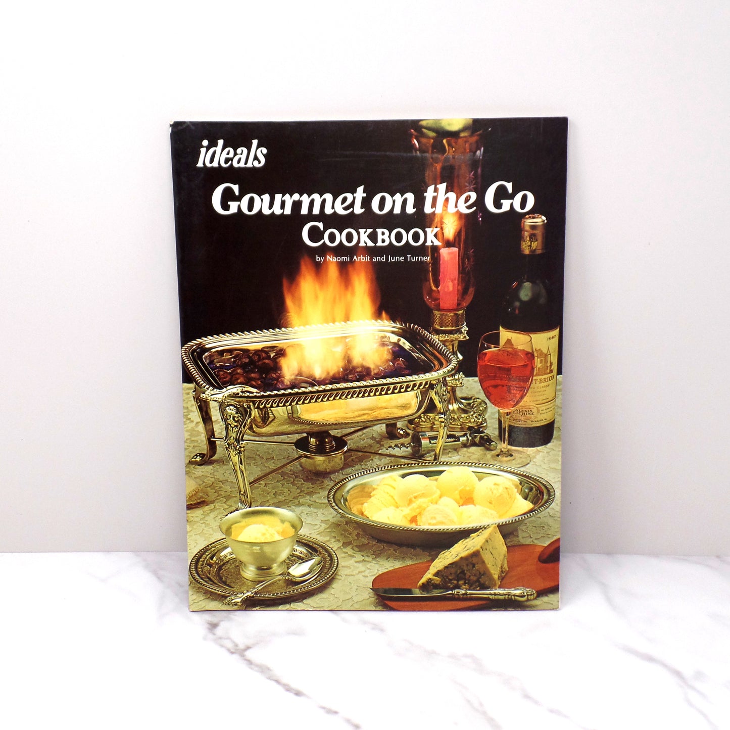 Vintage Cookbook, Gourmet on the Go (1974)