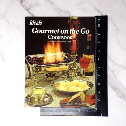 Vintage Cookbook, Gourmet on the Go (1974)
