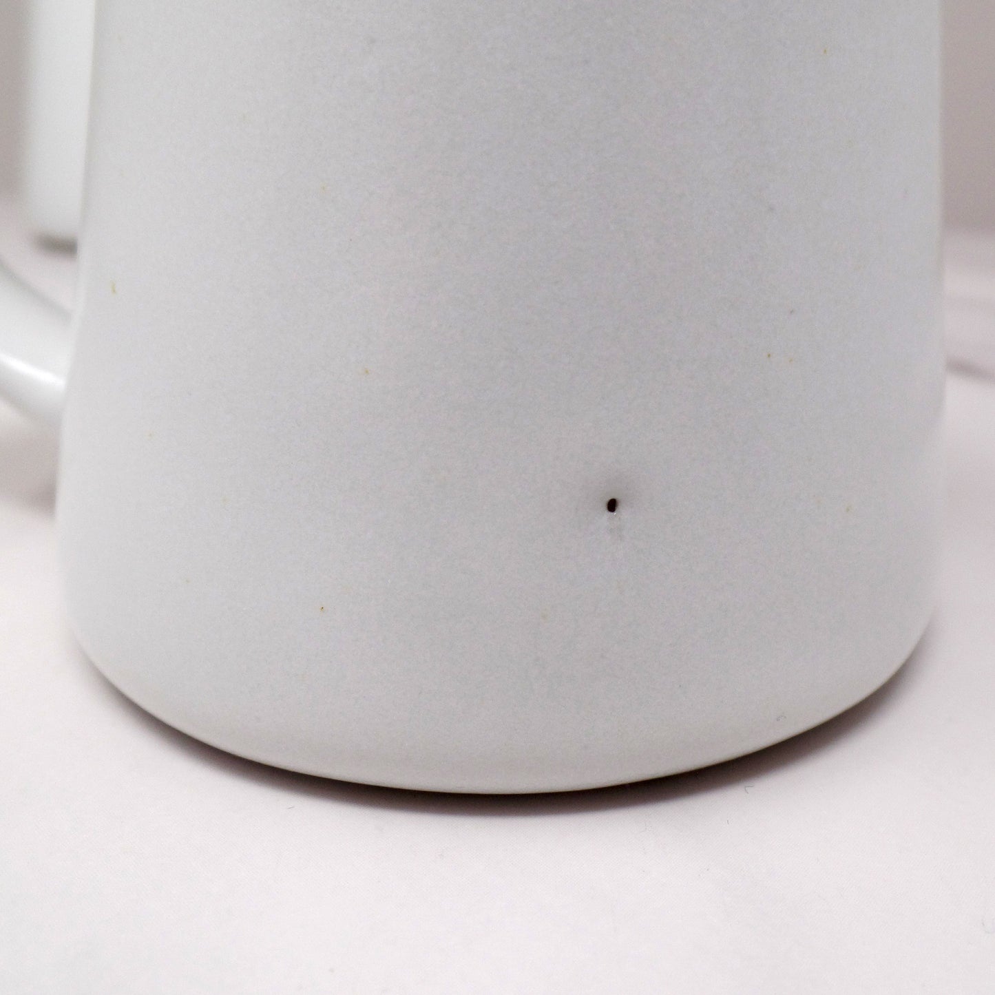 Vintage Bennington Potters David Gil 1300 Mug, Matte White - set of 2 (1960s)