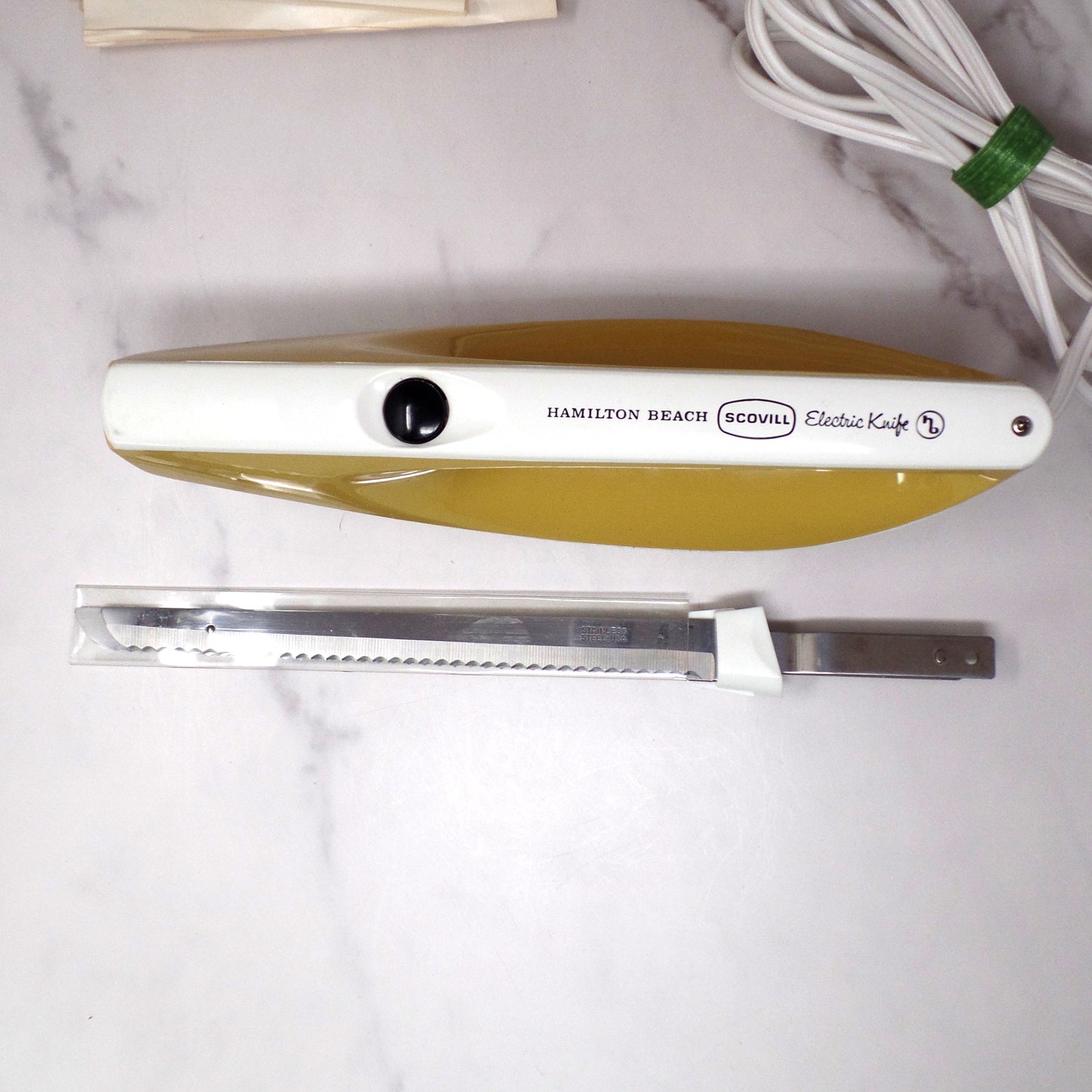 Vintage Hamilton Beach Scovill Electric Knife, Gold 275-G, with Original Box & Documents (1979)