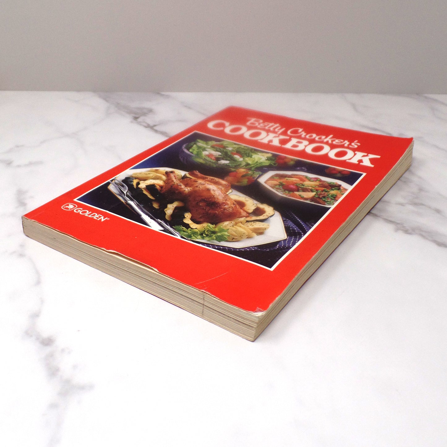 Vintage Betty Crocker's Cookbook, Paperback (1989)