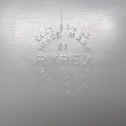 Vintage Pyrex 1 1/2 Qt Refrigerator Dish (503) with Lid, Butterprint (1957-68)