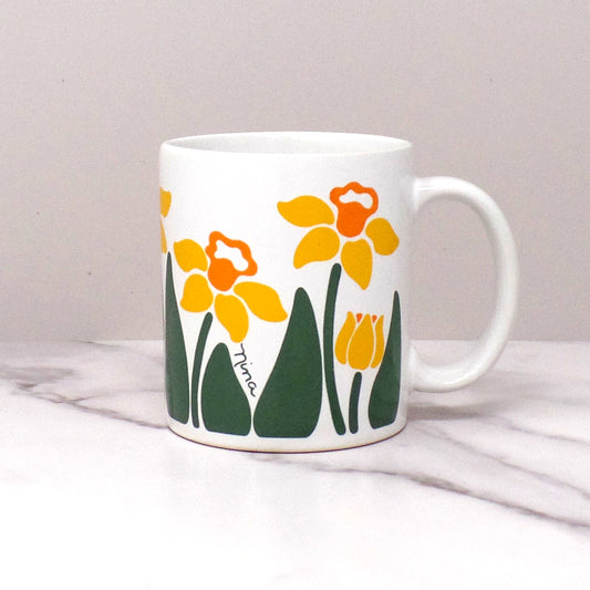 Vintage Nina Daffodil Mug, 12 oz (1983)