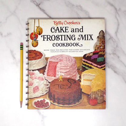 Vintage Betty Crocker's Cake and Frosting Mix Cookbook, 1st Ed - 1st Printing (1966)
