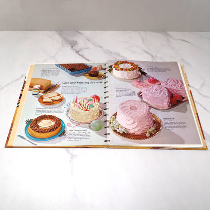 Vintage Betty Crocker's Cake and Frosting Mix Cookbook, 1st Ed - 1st Printing (1966)