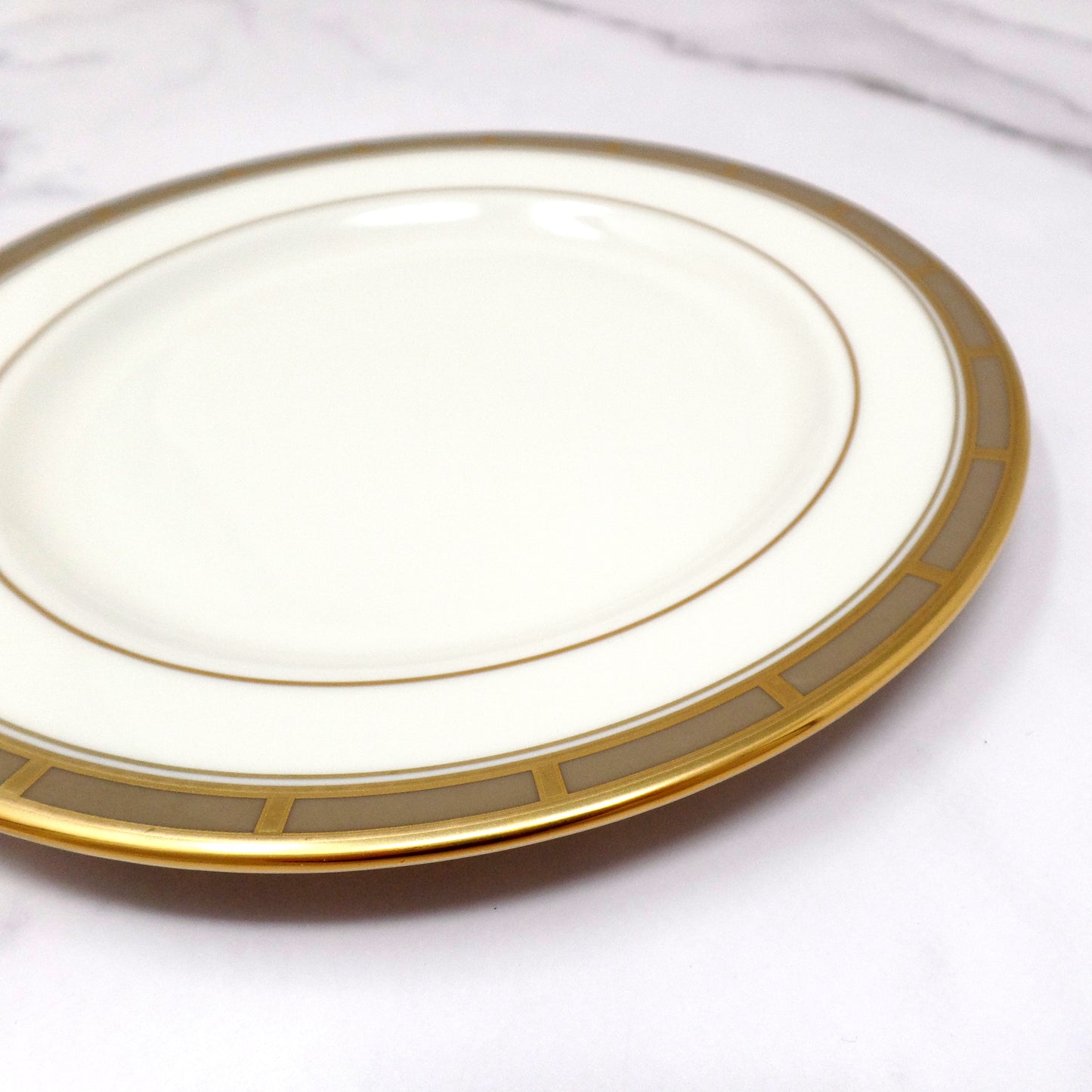 Vintage Lenox Bone China Desert Vista Bread and Butter Plate (2005-2008)