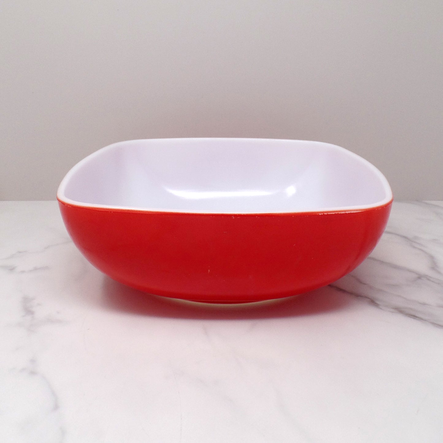 Vintage Pyrex 525B-035, 2 1/2 Qt Square Hostess Bowl, Red (1949-59)