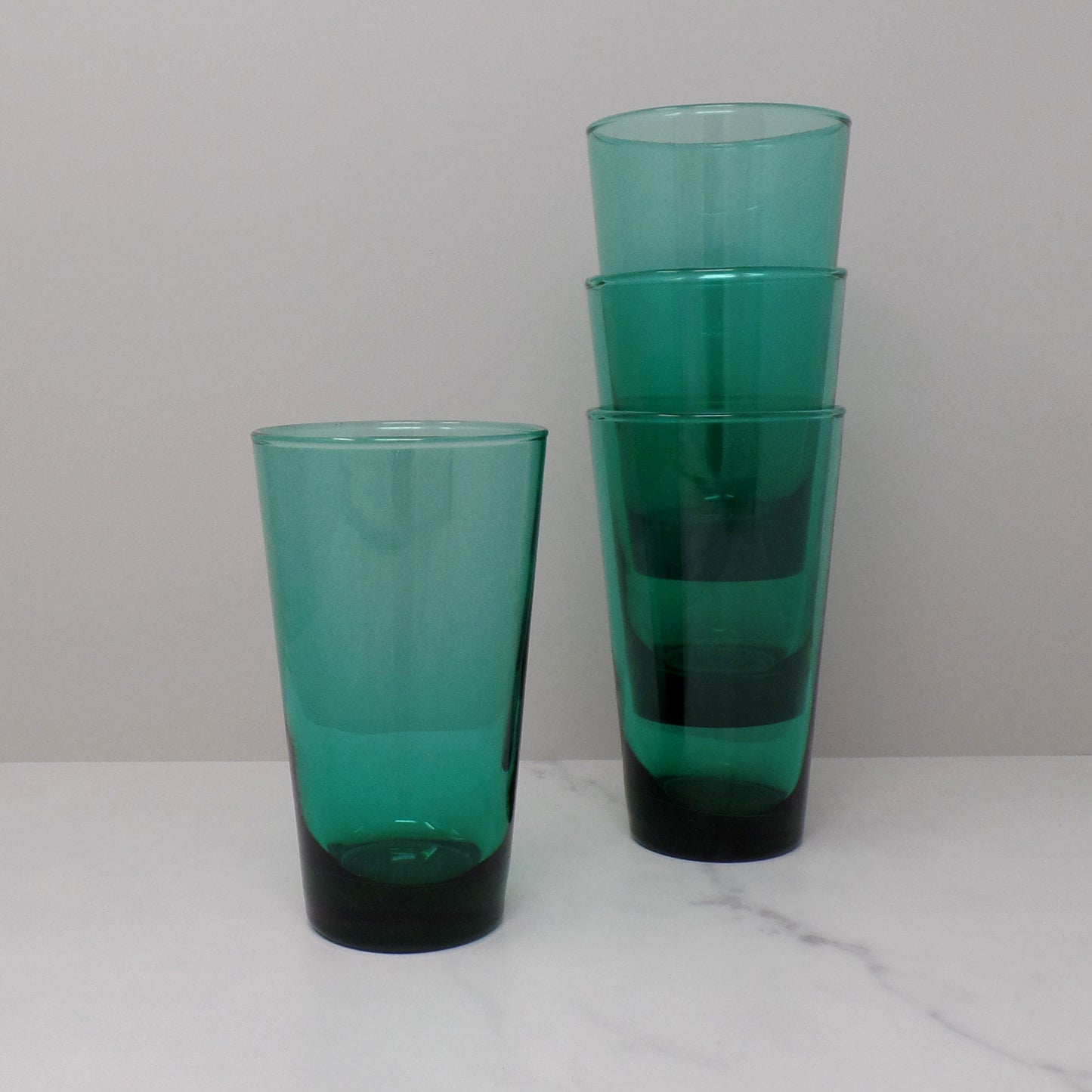 Vintage Anchor Hocking Emerald Green Pint Glasses, 16 oz - set of 4