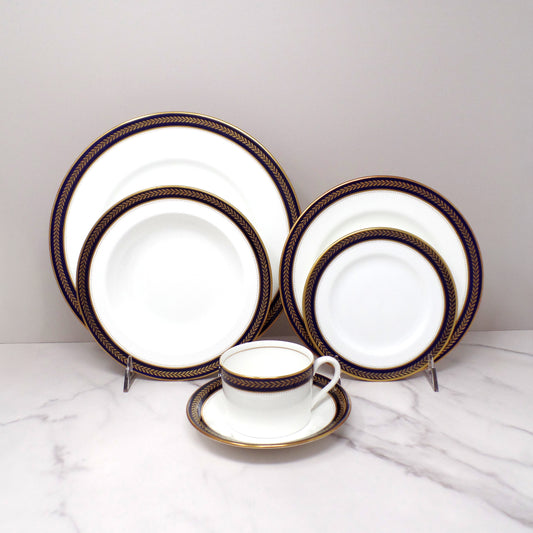 Vintage Coalport Bone China Blue Wheat 6 piece Place Setting (1972-93)