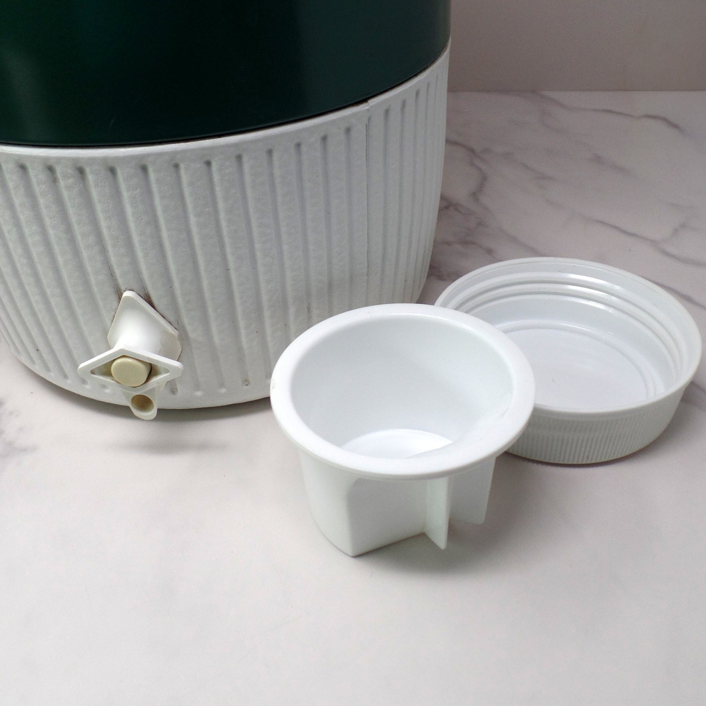 Vintage Coleman 2 Gallon Green & White Water Dispenser Thermos Jug Cooler with Enclosed Cup (1970s-80s)