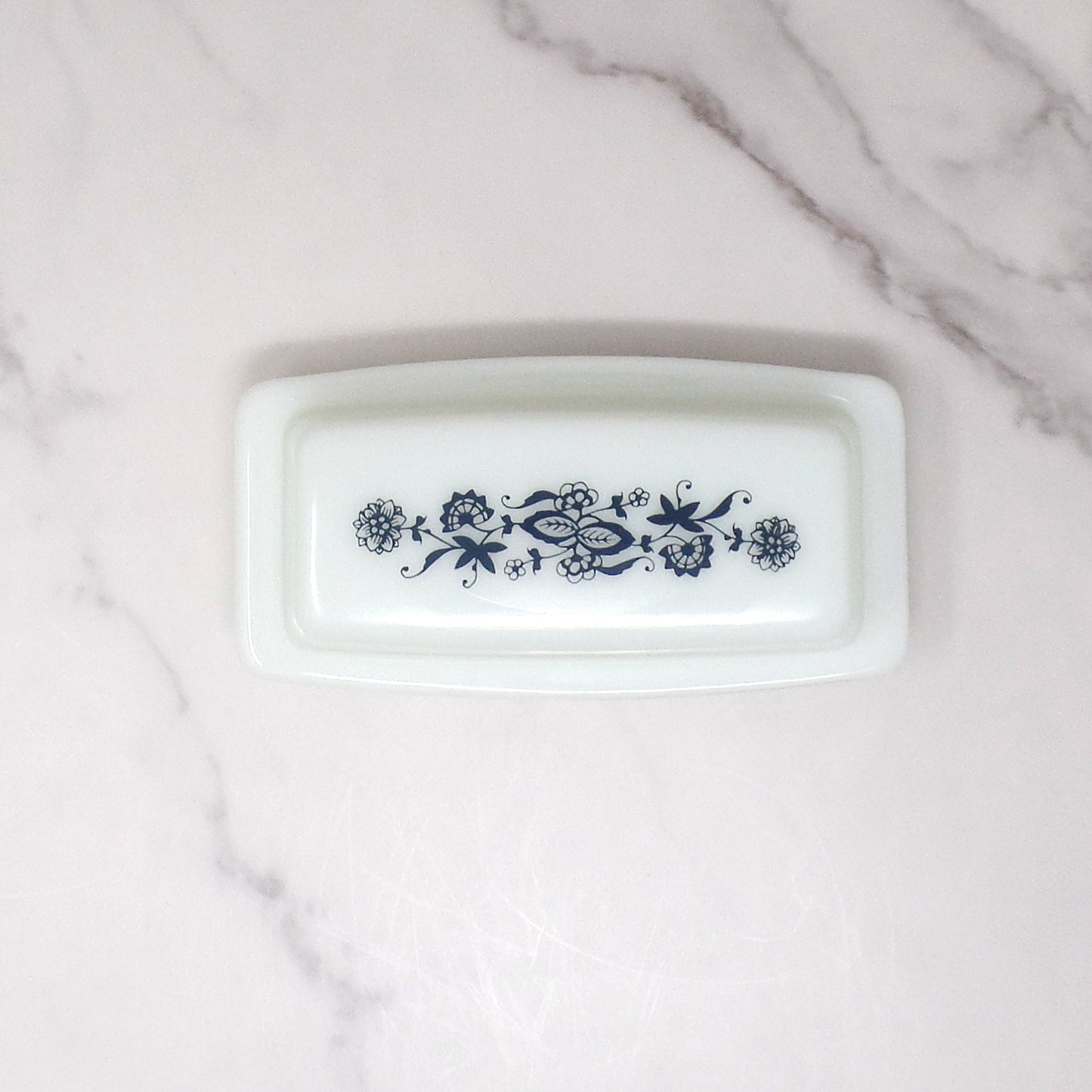 Vintage Pyrex Butter Dish (72-B) - Old Town Blue (1950-60s)